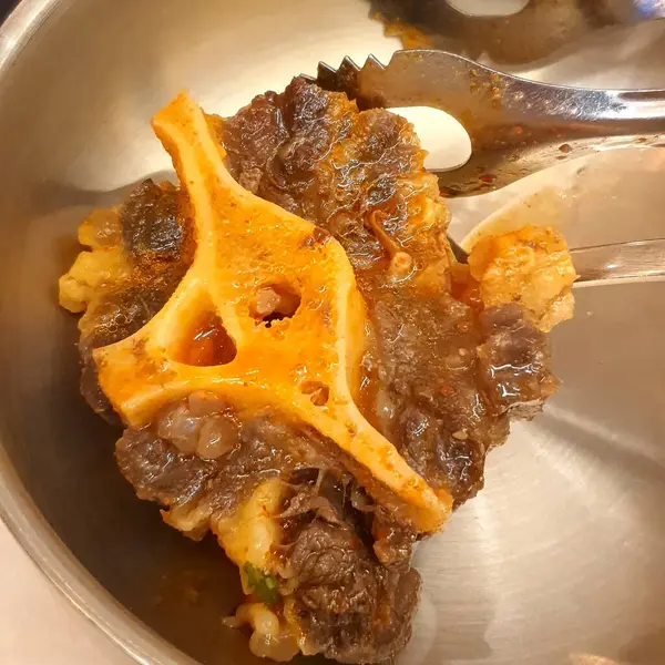 Lezzetli Asya yemeklerinin yakın görüntüsü