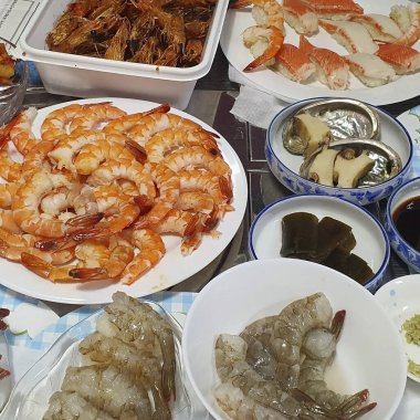 Taze deniz ürünleri, yakın