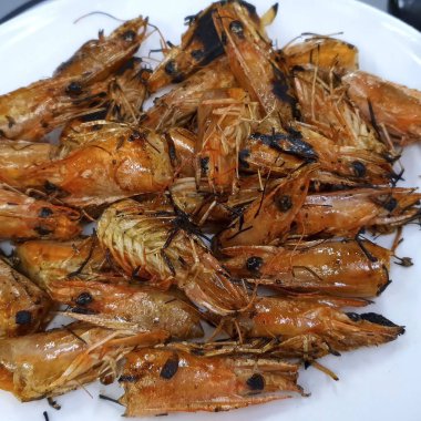 sarımsaklı kızarmış karides