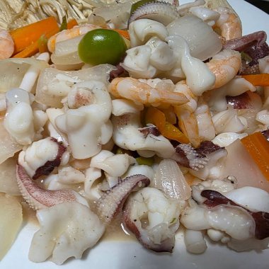 Lezzetli Asya yemeklerinin yakın görüntüsü