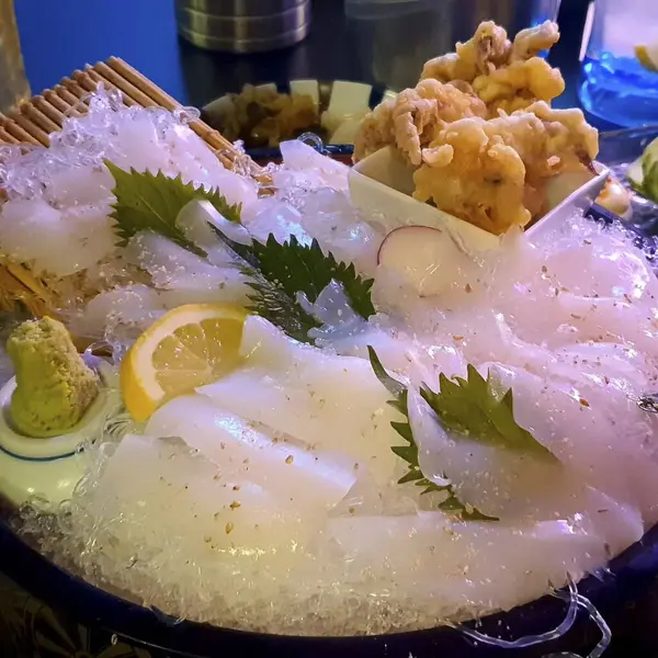 Lezzetli Asya yemeklerinin yakın görüntüsü