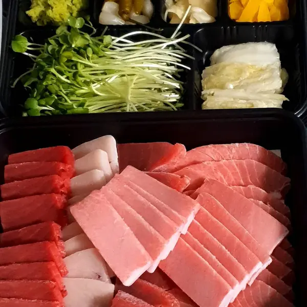 Lezzetli Asya yemeklerinin yakın görüntüsü