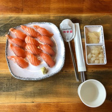 Somonlu taze balık.