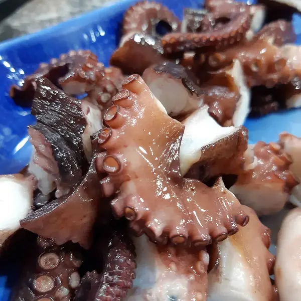 Ahtapot tava içinde