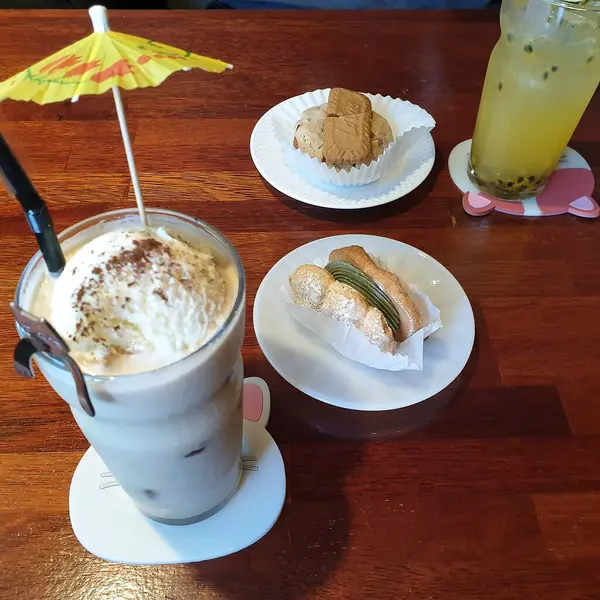 kahve ve süt ahşap tablo