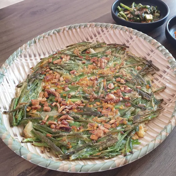 Lezzetli Asya yemeklerinin yakın görüntüsü