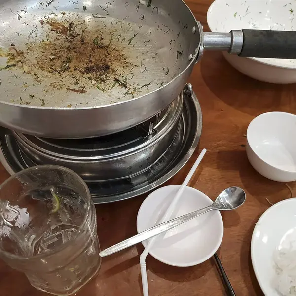 Kore yemeklerine, geleneksel Kore yemeklerine yakından bakın.