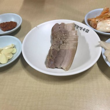 Lezzetli Asya yemeklerinin yakın görüntüsü