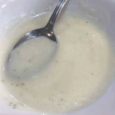 Taze ve lezzetli çorba.