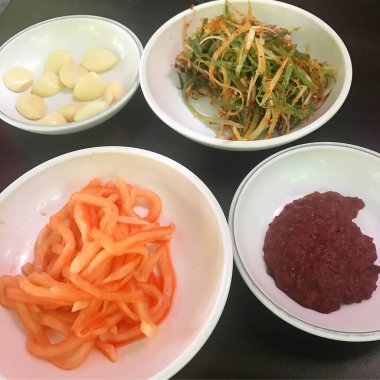 Kore usulü yemekler, Kore yemekleri.