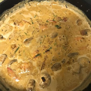 Lezzetli Asya yemeklerinin yakın görüntüsü