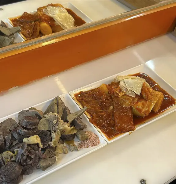 Lezzetli ve geleneksel yemekler, seçici odaklanma