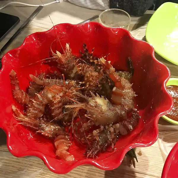 Lezzetli Asya yemeklerinin yakın görüntüsü