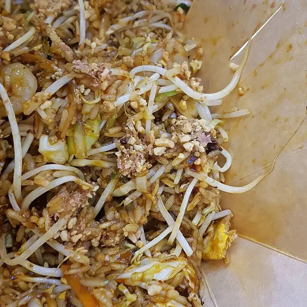 Sebzeli ve baharatlı pilav.