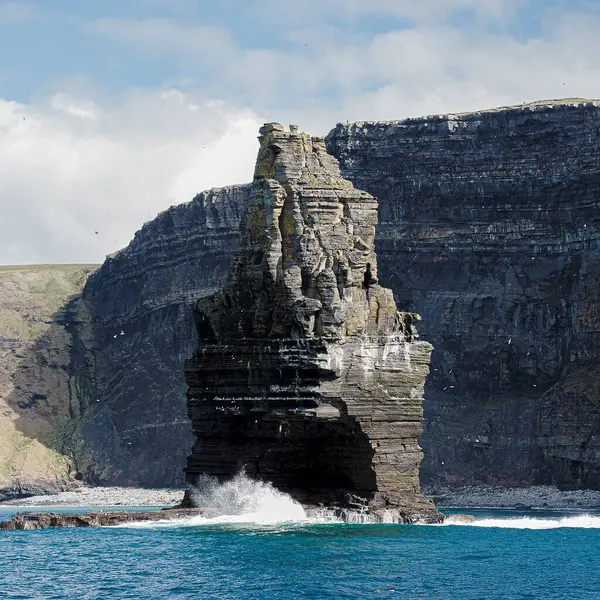 Annelerin uçurumlarının manzarası, County Clare, İrlanda