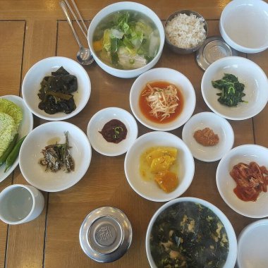 Lezzetli Asya yemeklerinin yakın görüntüsü