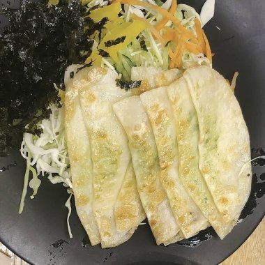 Japon yemekleri. Suşi. Yakın çekim