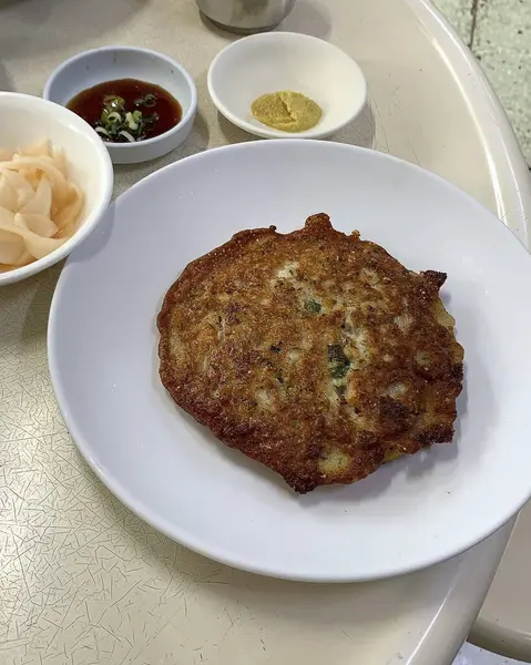 Lezzetli Asya yemeklerinin yakın görüntüsü