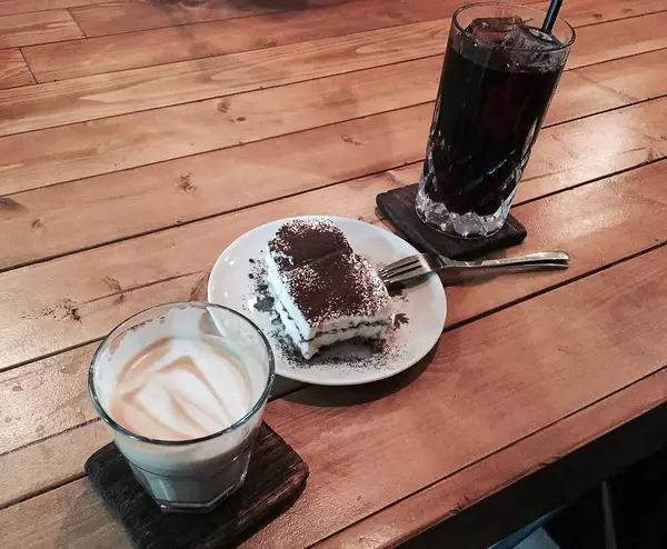 lezzetli ve sağlıklı çikolatalı pasta.