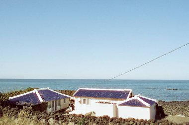 Lanzarote Adası, diğer kanarya adalarında bulunan elmas bir denizdir. İspanya