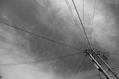 yüksek voltaj kulesi, gökyüzü iletimi