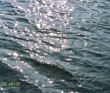 Sahilde su damlaları