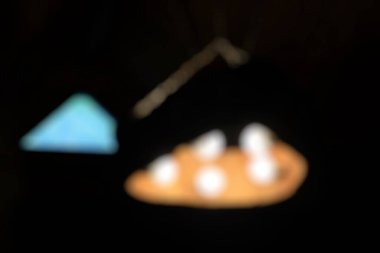 Bir sürü farklı renk ve şekille bulanık arkaplan