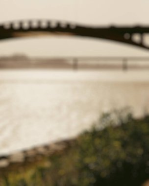 Nehrin bulanık arkaplanı