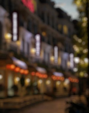 bulanık gece şehir sokak