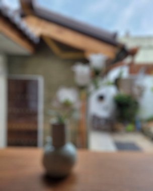 Geçmişi bulanık kahve dükkanının bulanık görüntüsü