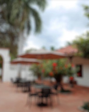 Otel tatil beldesindeki bulanık kafeterya.