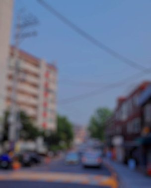 Arabayla şehrin bulanık görüntüsü