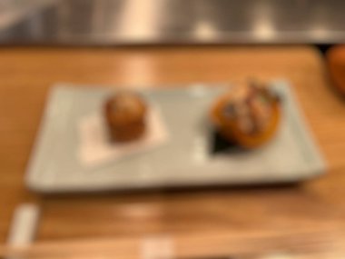 Kahve ve restoranın bulanık arkaplan ve teması