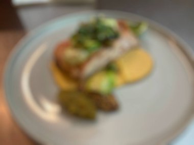 Lokantada kahvaltı için soyut yemek bulanıklığı.