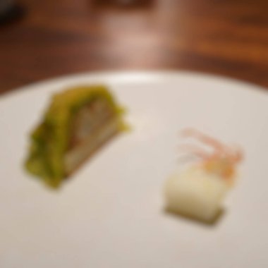 Japon mutfağı, karidesli suşi.