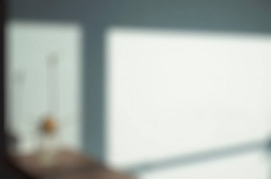 Bulanık modern ofis içi ışık efektiyle