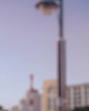 Bulanık arkaplan, şehir görünümü.