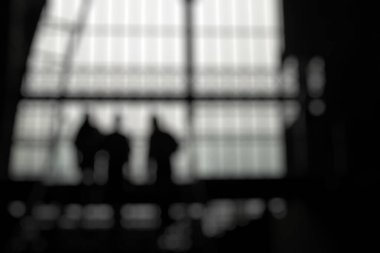 Şehirdeki araba bulanık.