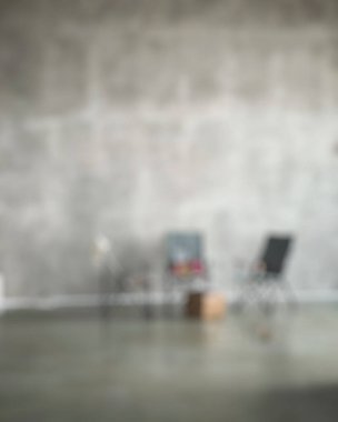 bulanık arkaplanı olan tablo