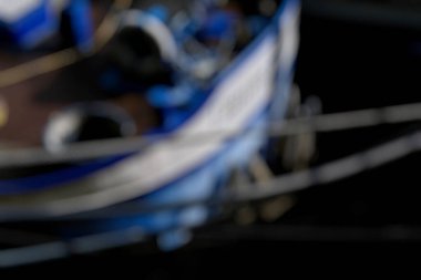 Bokeh ışıkları olan motosiklet motoru