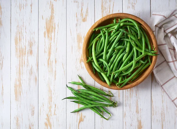 Fresh Green Beans Bowl White Wooden Table Top View — Stock Photo, Image