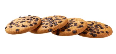 Beyaz arka planda izole edilmiş çikolatalı kurabiyeler, tam derinlik. Doğrusal bileşim. Lezzetli çikolatalı kurabiyeler..