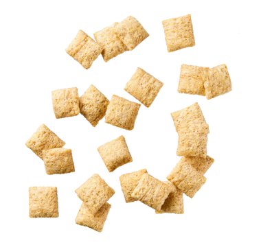 Beyaz arka planda izole edilmiş gevrek mısır gevrekleri. Beyaz arkaplan görünümünde mısır yastıkları izole.