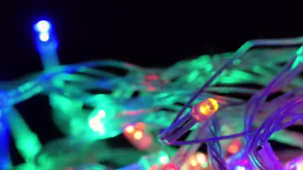 Video Shows 2022 New Year Theme Christmas Multicolored Garland — Stock Video