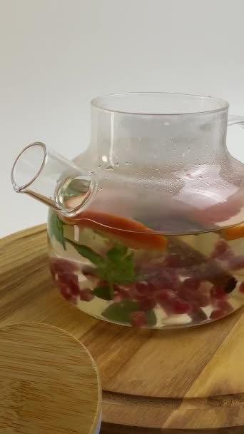 Preparation Viburnum Tea Boiling Water Poured Glass Teapot Viburnum Berries — Stock Video