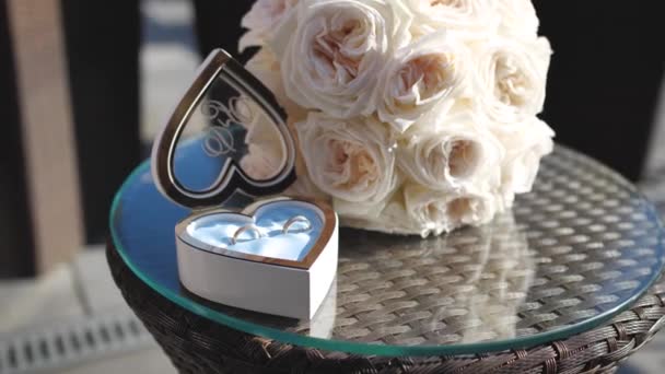 Wedding Rings Brides Bouquet — Stock Video