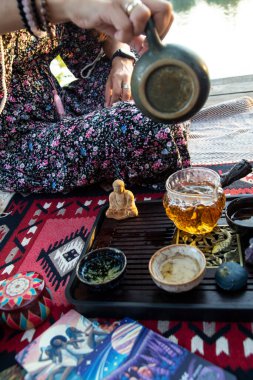 Lezzetli Asya yemeklerinin yakın görüntüsü