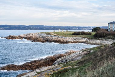 Herkül Kulesi 'ndeki Menhir Anıtı Koruna, Galiçya, İspanya. 