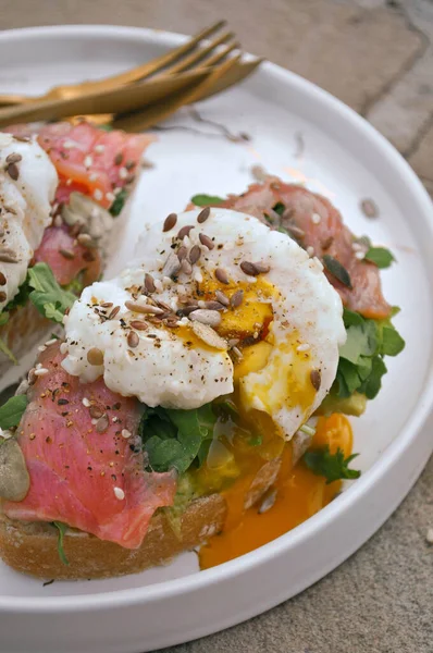 Bruschetta Salmon Egg White Plate — Stock Photo, Image