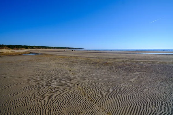 Linienwelle Sandstrand Nachdem Das Meerwasser Zurückgegangen Ist — Stockfoto